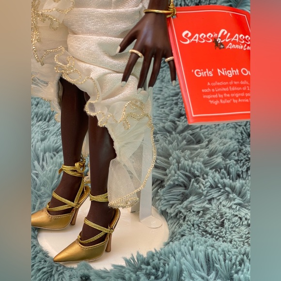 Sass n Class Annie Lee Girls Night Out “Captivating in crème” #6407 - Picture 4 of 7